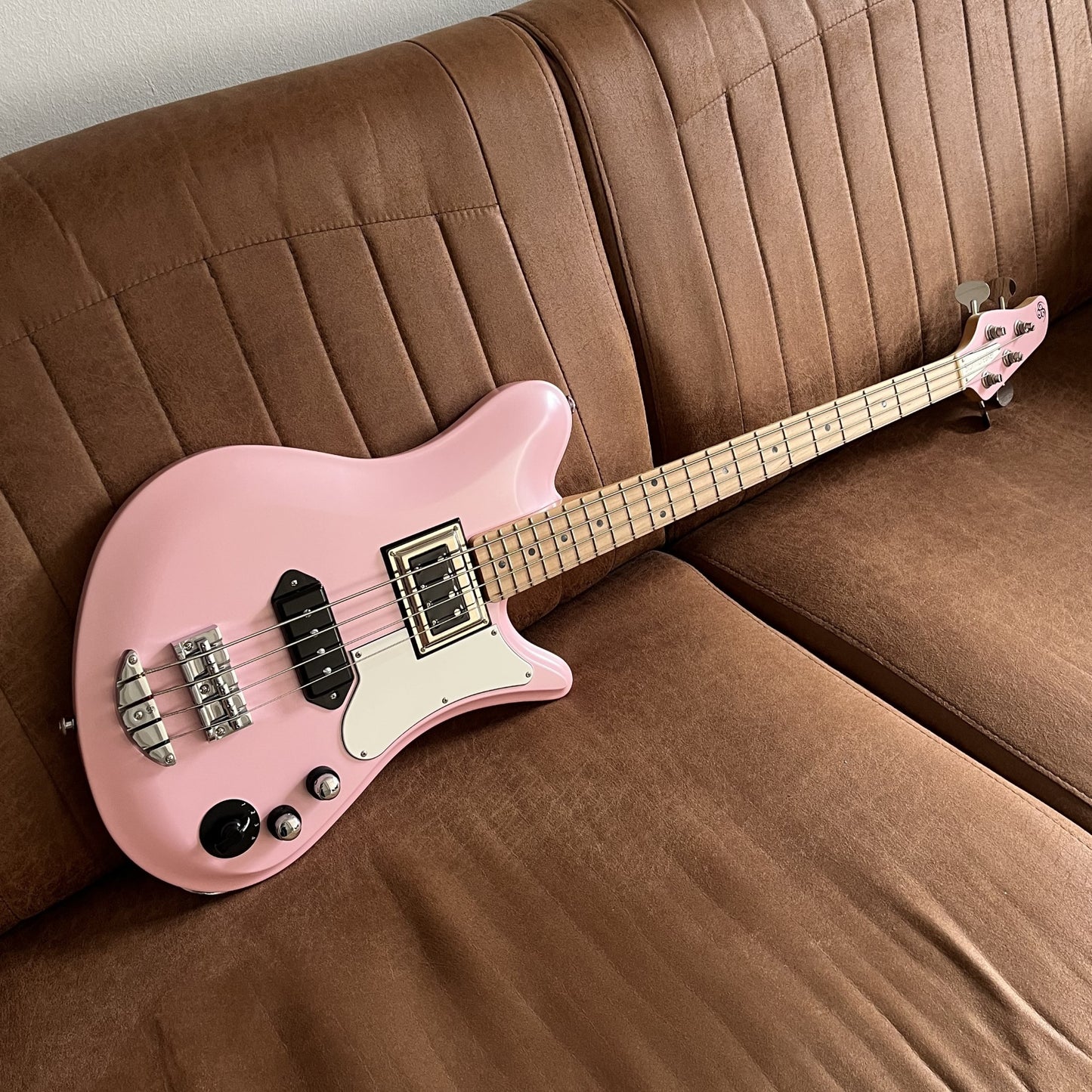 Oopegg Stormbreaker pearl pink horizontal