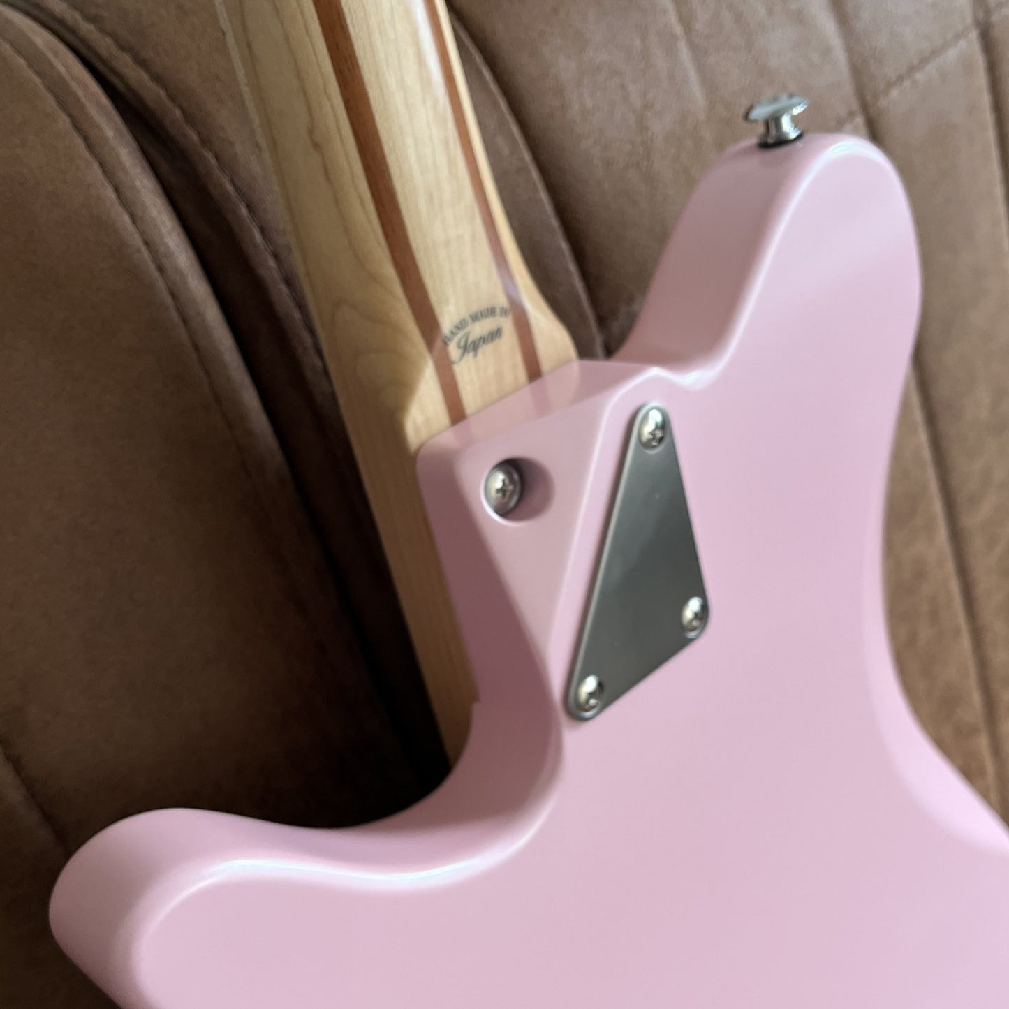 Oopegg Stormbreaker pearl pink neck plate