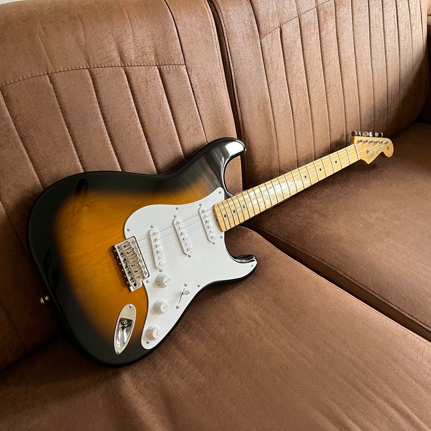 Tokai TST95 Golden Sunburst couch body