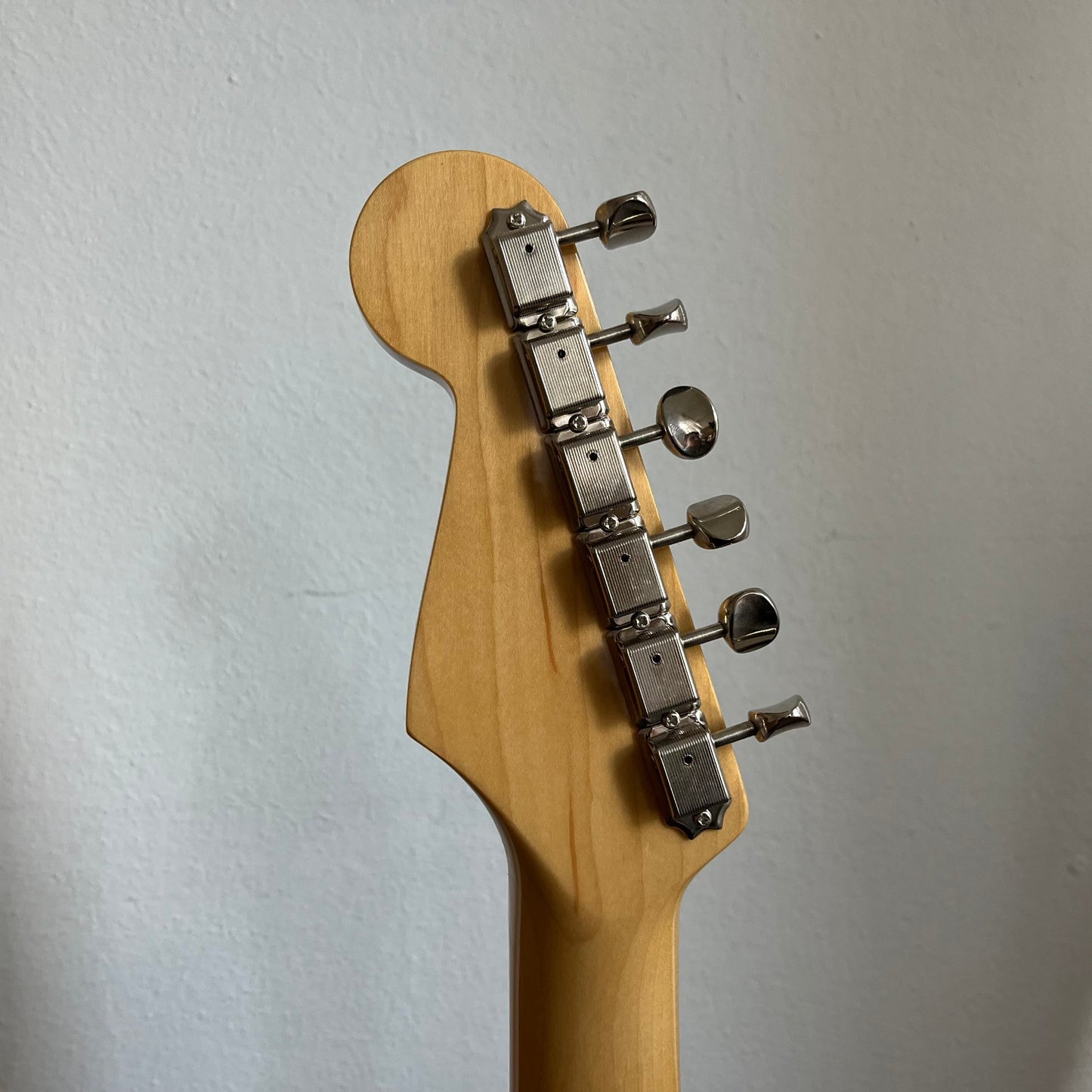 Tokai TST95 Golden Sunburst head back