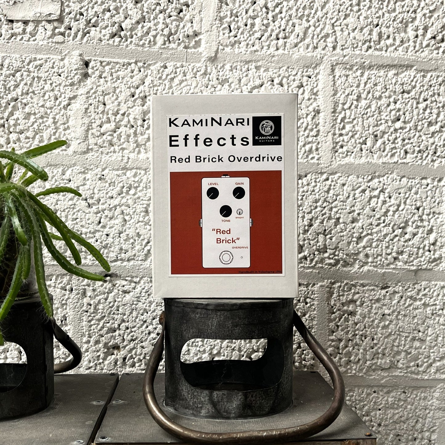 kaminari red brick overdrive pedal packaging