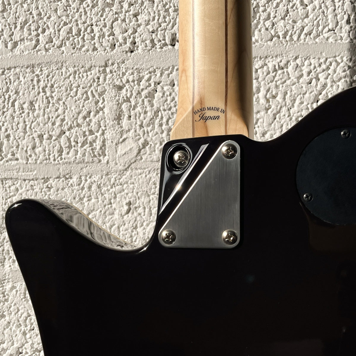 oopegg trailbreaker mk2 limited edition 3-tone sunburst neck plate