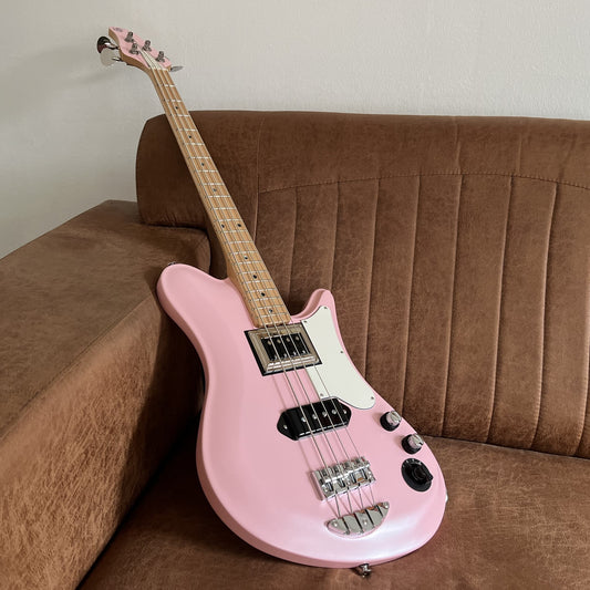 Oopegg Stormbreaker pearl pink leaning