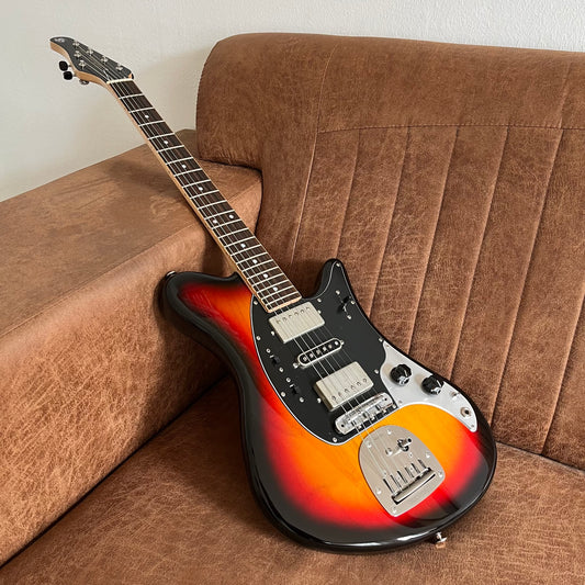 Oopegg Trailbreaker 3tone Sunburst Leaning
