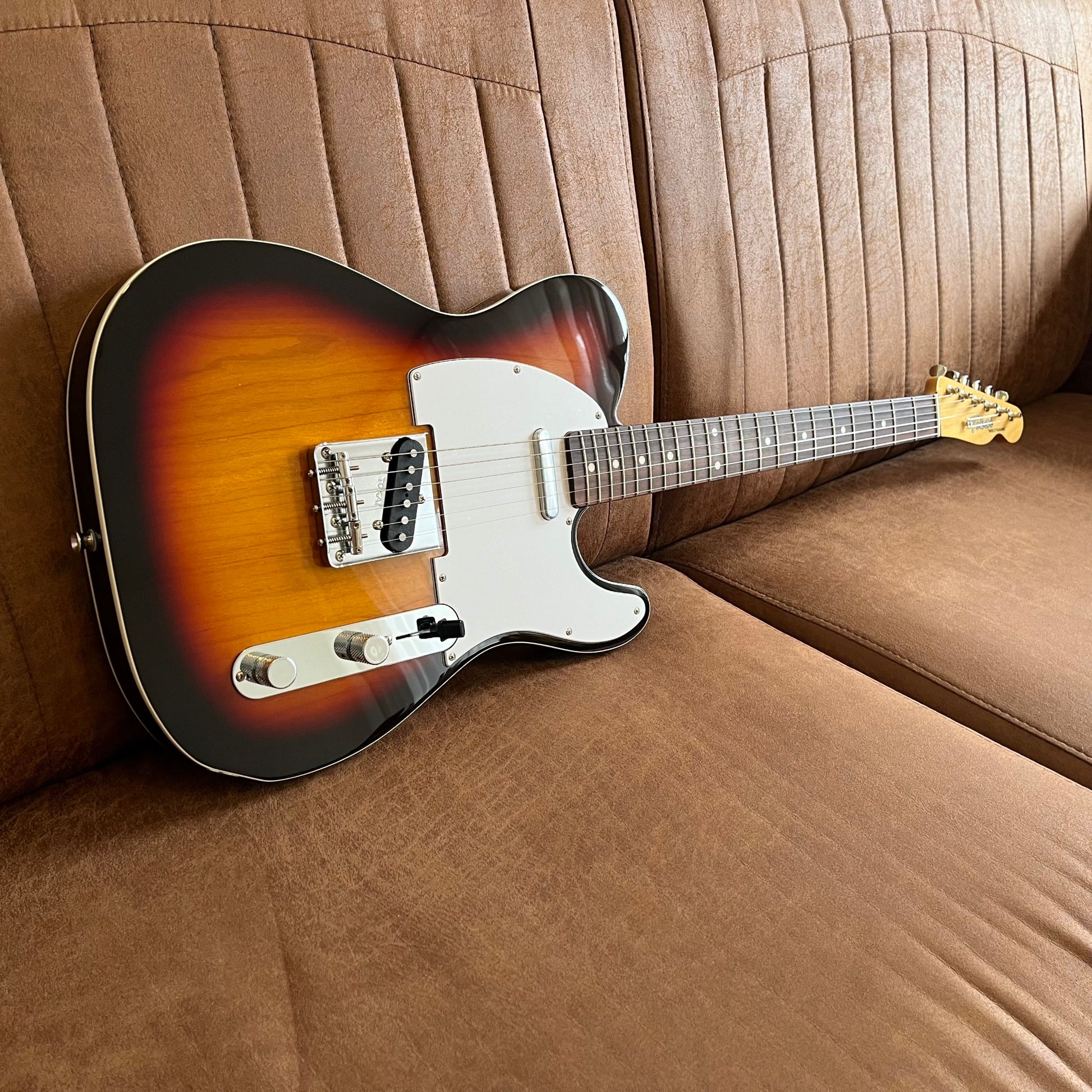 Tokai Breezy Sound TTE106B Flat