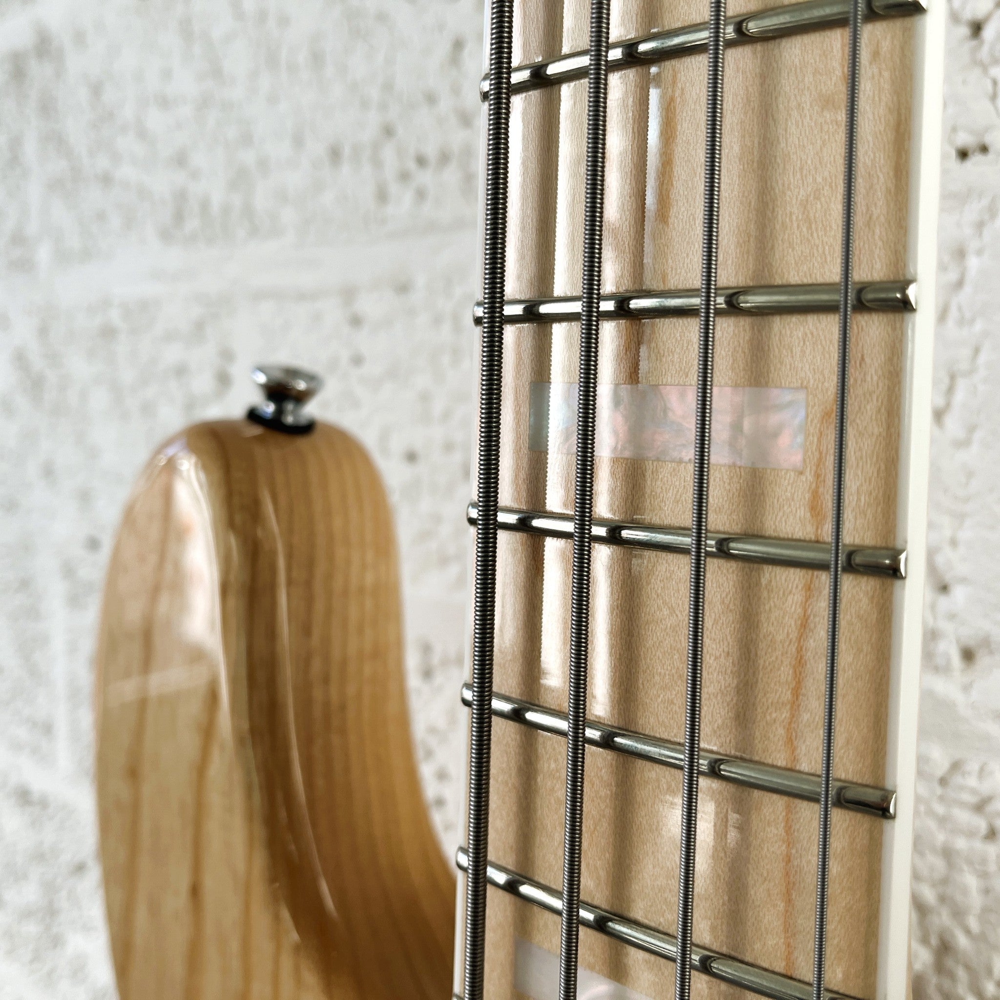 Atelier Z M245 Natural – 4-String Bass w/ Bartolini XTCT – Made in