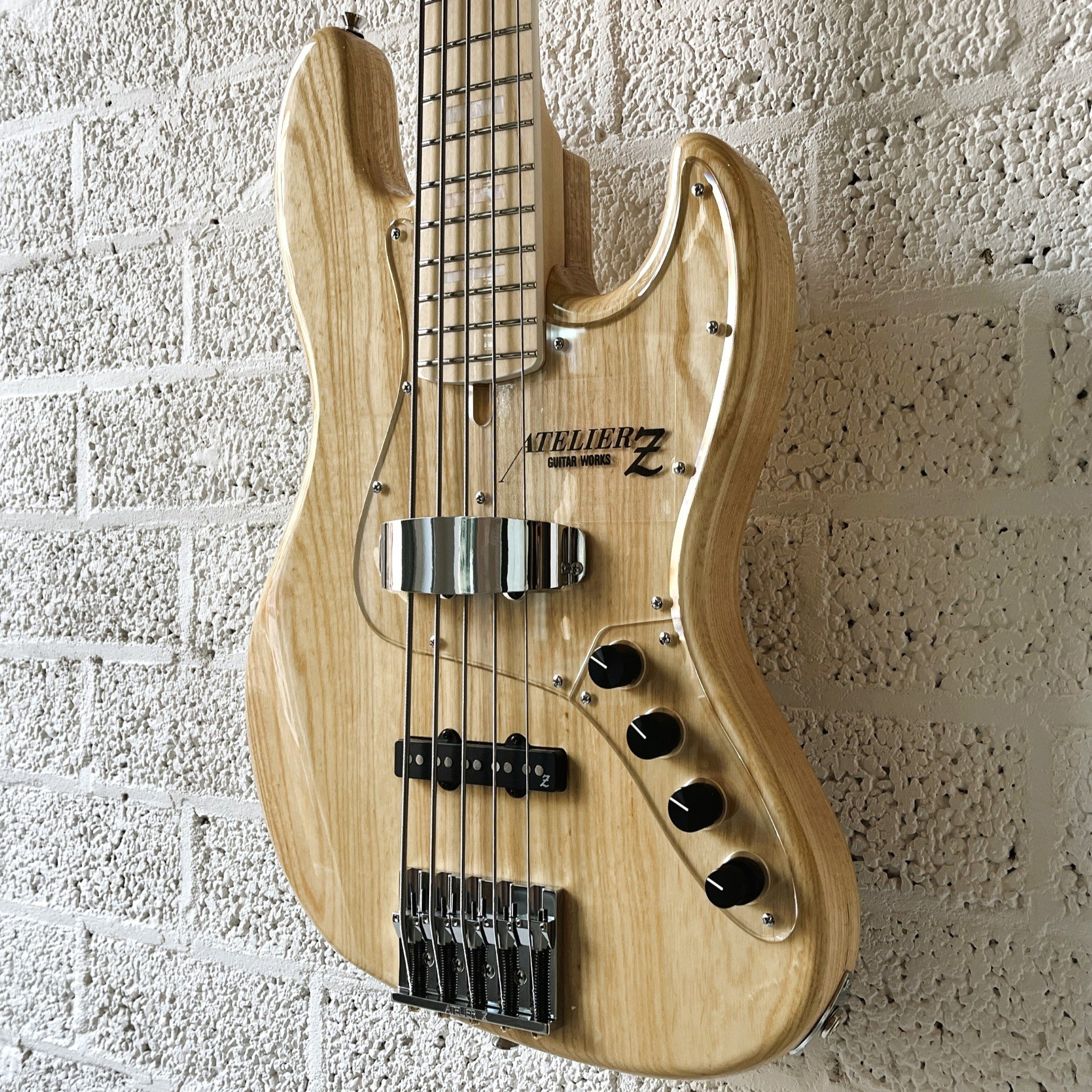 【shakeumeAtelier Z M265】Bartolini TCT Atelier Z M265 Natural – 5-String Bass w/ Bartolini XTCT – Made in
