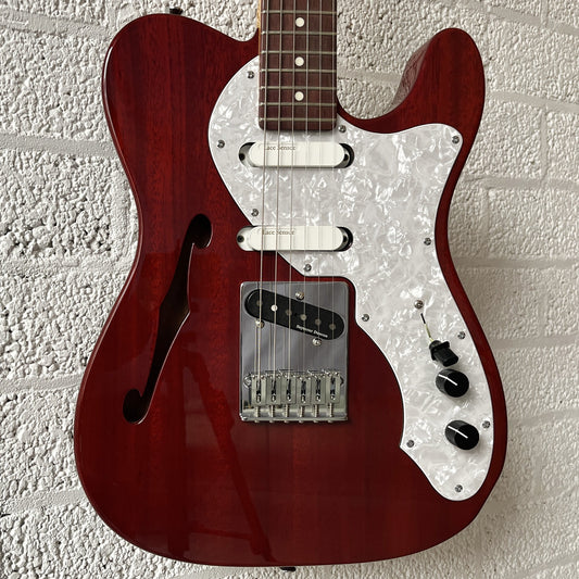 Atelier Z The Village Custom WN semi-hollow electric guitar body with three-pickup configuration body closeup