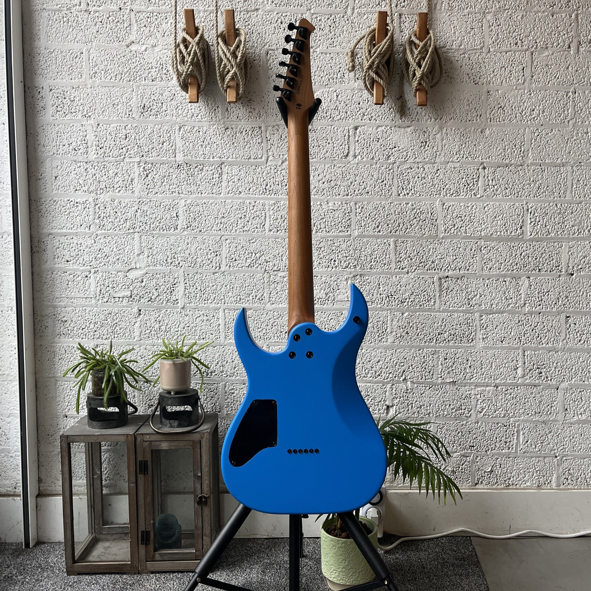 spira s-400 satin blue electric guitar back view